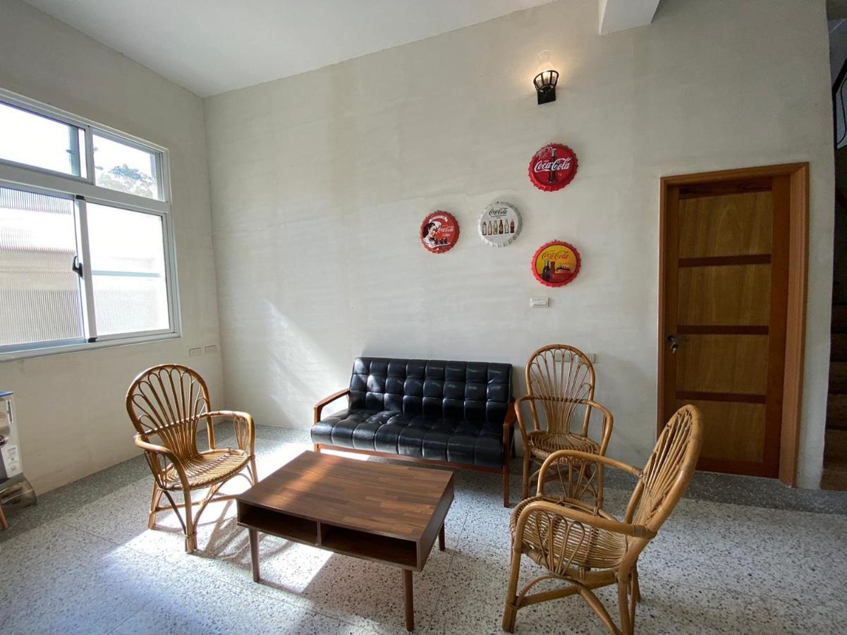 四季小空間 Apartment Pingtung Екстериор снимка